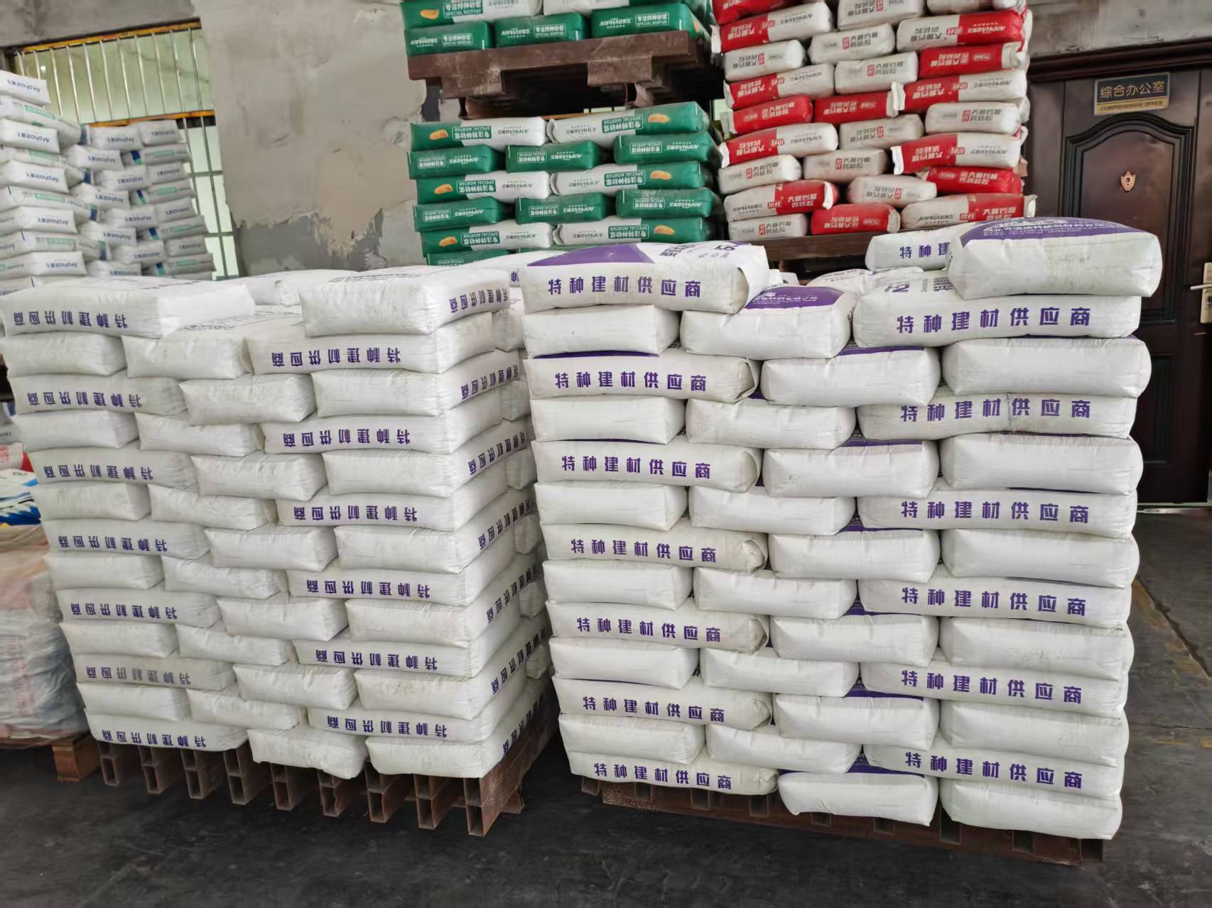 通州拱顶带模注浆料